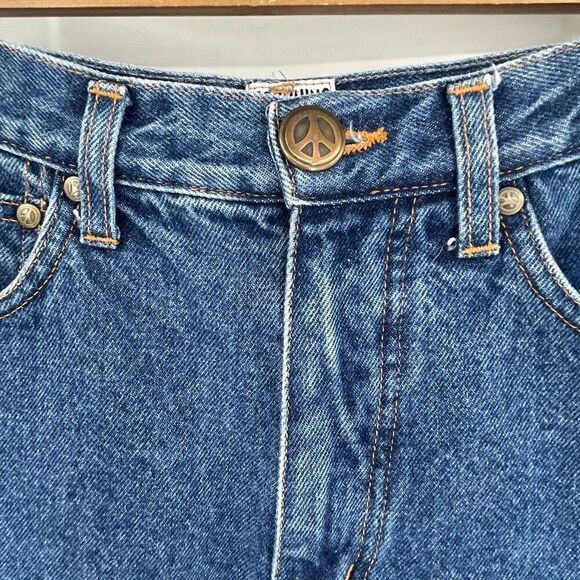 Moschino Blue Peace Logo Leather Patch High Waisted Mom Denim Jeans Size 30 - Picture 3 of 9